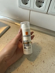 Антивозрастное солнцезащитное средство для чувствительной кожи лица La Roche-Posay Anthelios Age Correct против морщин и пигментации SPF50 50 мл (3337875761031)