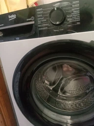 Пральна машина Beko BM1 WFSU 36233 WPBB, фронтальна, вузька, 44,6 см, 6 кг, 1200 об/хв, клас В/A/B, 15 програм, інверторний, дозавантаження, пара, дисплей, білий c чорний люком фото від покупців 1