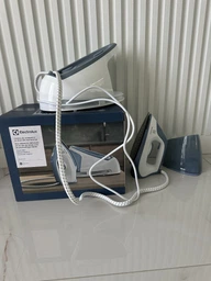 Парова станція Electrolux E5ST1-2DB