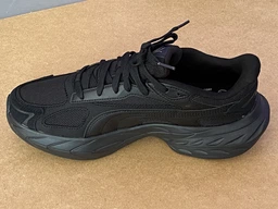 Чоловічі кросівки Puma Hypnotic Ls 2 40471416 40.5 (7UK) 26 см Strong Gray/Cast Iron (4070032645421) фото від покупців 3