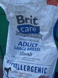 Корм для собак великих порід Brit Care Dog Hypoallergenic Adult Large Breed гіпоалергенний з ягнятком 12 кг (172222) фото від покупців 1