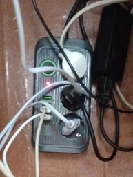 Мережевий фільтр-подовжувач QL-1091U 3 розетки 4-USB 1-Type-C чорний