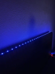 Світлодіодна стрічка RGB LED Mood lights з bluetooth управлінням 5м Aurora фото від покупців 1