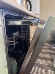 Посудомийна машина Beko DIS28123