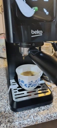 Кавоварка Beko CEP5302B ріжкова 1.1л, мелена, ручний капучинатор, підігрів чашок, авторецептів - 2, дисплей, чорний фото від покупців 2