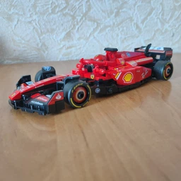 Конструктор LEGO Speed Champions Болид F1 Ferrari SF-24 275 элементов (77242)