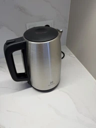 Електрочайник Electrolux E3K1-3ST