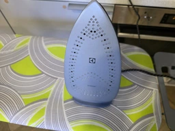Праска Electrolux E6SI1-4MN фото від покупців 1