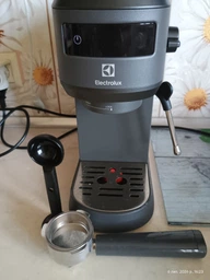 Кавоварка ELECTROLUX E6EC1-6BST фото від покупців 1