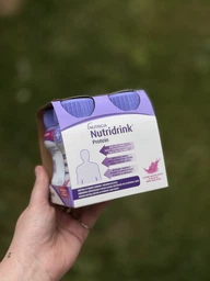 Энтеральное питание Nutricia Nutridrink Protein Berries со вкусом лесных ягод с высоким содержанием белка и энергии 4 шт х 125 мл (8716900570353) фото от покупателей 1