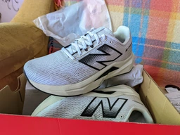 Мужские кроссовки для бега New Balance Propel V5 MFCPRCW5 44 (10US) 28 см Белые (197967774294)
