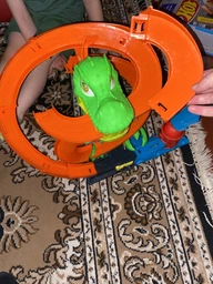 Ігровий набір Hot Wheels Атака вогняного Ті-Рексу (JBM73)