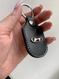 Брелок для ключів шкіра Hyundai фото від покупців 2