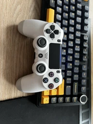Бездротовий геймпад для приставки контроллер Sony Dualshock 4 для PS4 V2 Sunset Orange джойстик запечатаний у коробці (140-124) фото від покупців 1
