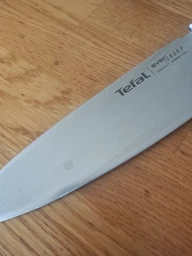 Комплект Tefal Ever sharp Нож с чехлом-точилкой 16.5 см (K2569004)