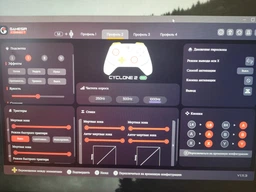 Ігровий контролер геймпад GameSir Cyclone 2 CSE Gamepad з док-станцією (901-CSE) фото від покупців 2