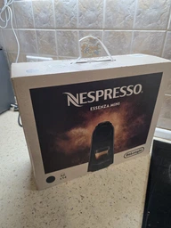 Капсульна кавоварка Nespresso Essenza Mini D30 Black фото від покупців 1