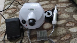 Фрезер для манікюру та педикюру професійний 65W 45000 об. хв + подарунок 7 алмазних фрез білий фото від покупців 16