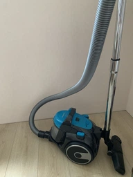 Пылесос без мешка BOSCH BGS05X240 фото от покупателей 4