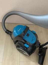 Пылесос без мешка BOSCH BGS05X240 фото от покупателей 3