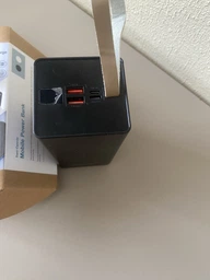 Повербанк 20000 mah 22.5W Super Fast Charge 10192 з LED дисплеєм і швидкою зарядкою PD/QC 3 порта powerbank павербанк для телефона apple айфона iphone самсунг samsung роутера планшета універсальний з ліхтариком фото від покупців 1
