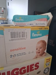 Упаковка детских влажных салфеток Pampers Sensitive 80 шт х 12 пачек (960 шт) (8006530134668)