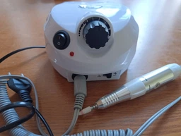 Фрезер для манікюру та педикюру професійний 65W 45000 об. хв + подарунок 7 алмазних фрез білий фото від покупців 5