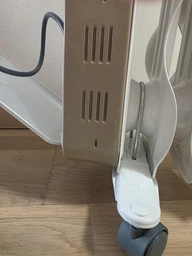 Масляний радіатор обігрівач Electrolux EOH/M-9157 1500ВТ