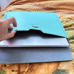 Чохол конверт для ноутбука або планшета з Еко-шкіри DDC для Macbook Air Pro 13 "-14" Зелений (DDC205) фото від покупців 2