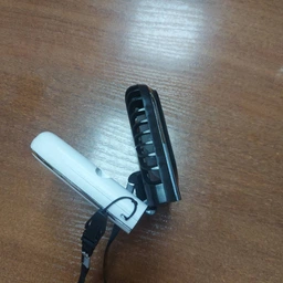 Вентилятор міні портативний акумуляторний з павербанком 3000 mAh з підставкою для телефона ручний на шию з USB білий + чорний