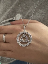 Серебряный кулон "Трикветр" 925° пробы с чернением