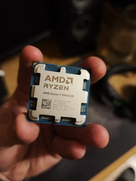 Процессор AMD Ryzen 7 9800X3D 4.7GHz/96MB (100-000001084) sAM5 Tray