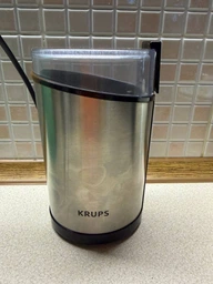 Кофемолка Krups GX204D10