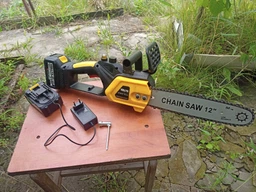 Акумуляторна ланцюгова пила ( пилка ) садова Vollyx Electric Saw з шиною 12" для дерева та гілок, електропила + 2 акумулятори 21В, кейс фото від покупців 4