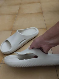 Шльопанці Crocs Mellow Slide 44 р 28.4-29 см Чорні 208392-M11/W13 Black