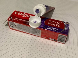 Зубна паста Colgate Optic White Serum Ефект Відбілювання 75 мл (8718951675681)