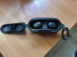 Силиконовый чехол для наушников JBL Wave Buds/Buds 2, Hang Case, черный, ультратонкий защитный кейс толщиной 2 мм, защита от царапин, пыли и ударов, компактный, с карабином для крепления, ArmorStandart (ARM79915) фото от покупателей 3