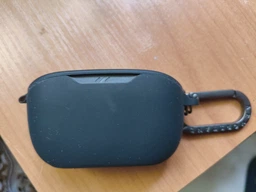 Силиконовый чехол для наушников JBL Wave Buds/Buds 2, Hang Case, черный, ультратонкий защитный кейс толщиной 2 мм, защита от царапин, пыли и ударов, компактный, с карабином для крепления, ArmorStandart (ARM79915) фото от покупателей 2