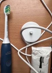Электрическая зубная щетка Philips Sonicare HX4022/04 серии 2100 фото от покупателей 4