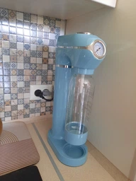Сифон для газирования воды ViO SodaBoom SD-7006 BLUE с баллоном CO2 и 2 многоразовыми бутылками
