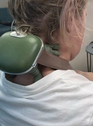 Массажер для спины, шеи и рук ног 4D с подогревом, 3 аккумуляторных беспроводных бионических разминающих насадки фото от покупателей 3
