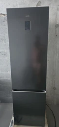 Двухкамерный холодильник Samsung RB38C679EB1/UA