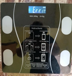 Весы напольные смарт умные стеклянные для дома Scale one Black электронные фитнес Bluetooth с приложением для смартфона 180 кг белые фото от покупателей 5