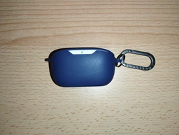 Силиконовый чехол для наушников JBL Wave Buds/Buds 2, Hang Case, черный, ультратонкий защитный кейс толщиной 2 мм, защита от царапин, пыли и ударов, компактный, с карабином для крепления, ArmorStandart (ARM79915)