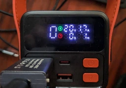 УМБ Aspiring Vigor 50 50000 mAh 100W PD Black (VTR-PB-V50)