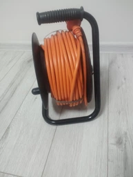 Подовжувач на котушці 40м, 2х2,5мм² із термозахистом, 4100Вт, SVITTEX SV-020-O фото від покупців 2