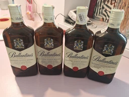Виски Ballantine's Finest 0.7 л 40%  (5010106113127)