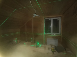Лазерный уровень - Нивелир профессиональный 4D ‒ 16 линий + Усиленный штатив, 2 АКБ и кейс | Полный комплект
