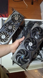 Відеокарта RTX 5070 12GB GDDR7 Gaming Trio OC MSI (GeForce RTX 5070 12G GAMING TRIO OC) фото від покупців 1