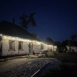 Уличная гирлянда ретро лампочки 30 м 50 LED с тёплым светом декоративная праздничная садовая для дома двора террасы альтанки кафе ресторана свадьбы вечеринок водонепроницаемая стойкая для наружного освещения чёрная IP44 с 2 запасными лампочками (101228)